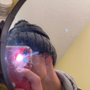 Meet your Posher, Clayton